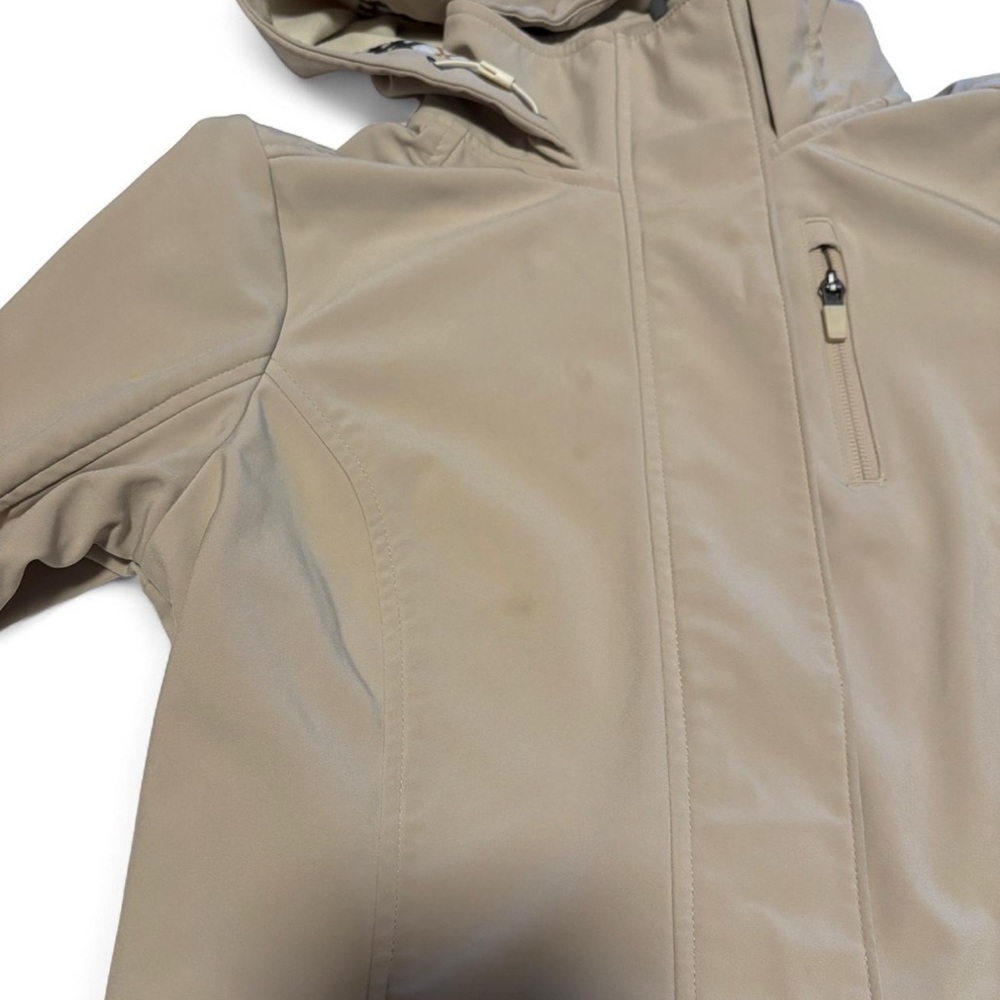Athleta Shelter Cove Rain Jacket Sz S Beige Ruffle Long Soft Shell Hooded Trench - Picture 4 of 8